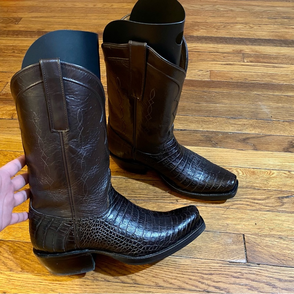 Caiman Custom Western Boots by Mandujano Bootmakers in Nicotine Brown